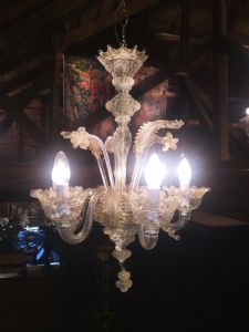 ELEGANTER MURANO-LÜSTER MIT FÜNF LEUCHTEN - NEU IM SORTIMENT